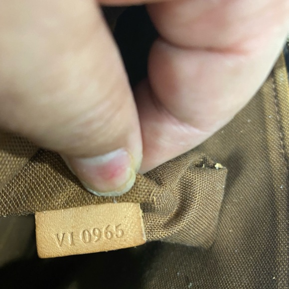 Louis Vuitton Alma SOLD - Picture 14 of 15